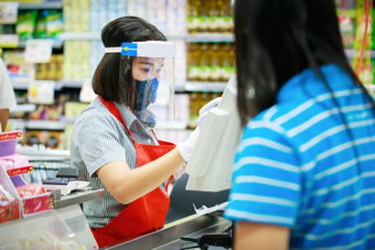Safe Practices for Retailers & Retail Workers Handling Food cover