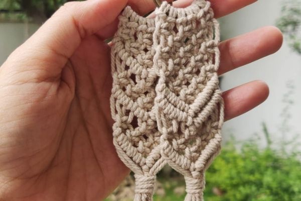 Replay - Macrame Keychain cover