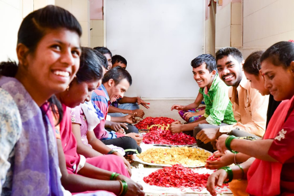 Replay - A Wholly Wholesome Holi with The Petalists cover