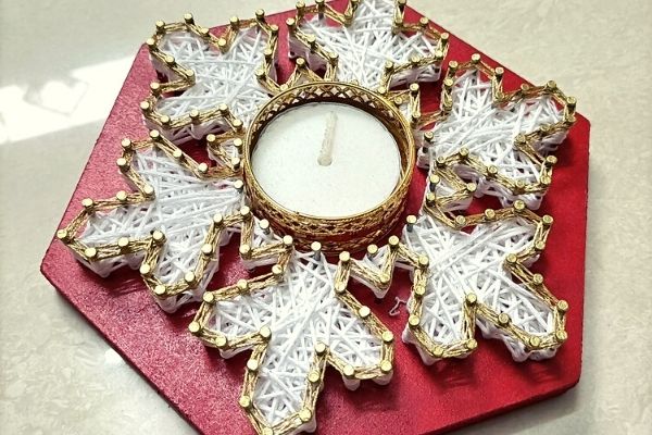 Christmas Tealight Holder with String Art cover