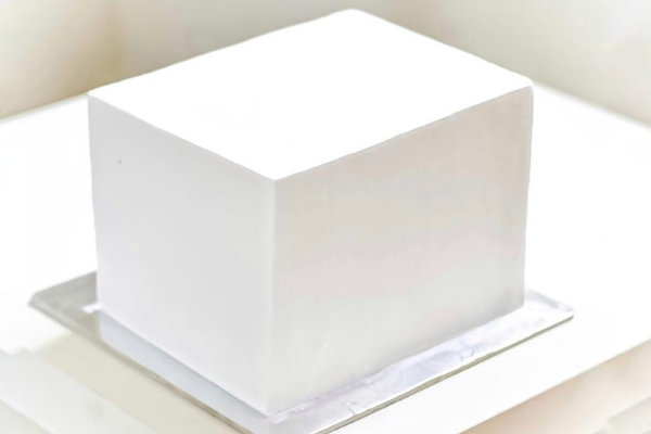 Whipped Cream Square Cake cover