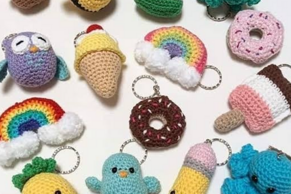 Replay - DIY Accessories with Crochet cover