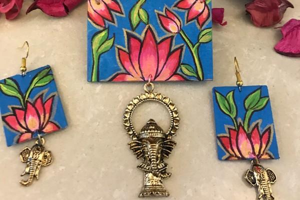 Replay - Hand Painted Jewellery Making cover