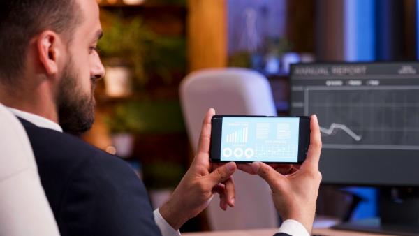 Sales Management & Leadership cover