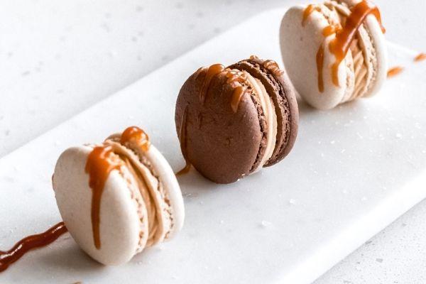Eggless Aquafaba-less Macarons cover
