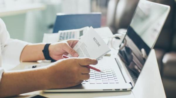 Equity Research Internship Bootcamp cover