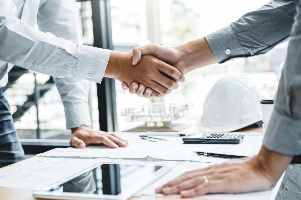 Successful Negotiation: Essential Strategies and Skills cover