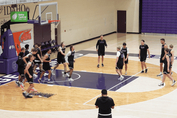 Guarding a Typical "Stack" Play cover