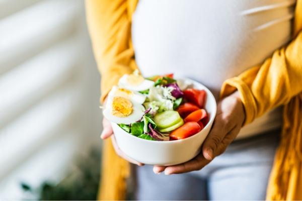 Pregnancy Nutrition Guide cover