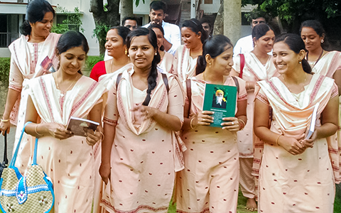 vethathiri maharishi college students