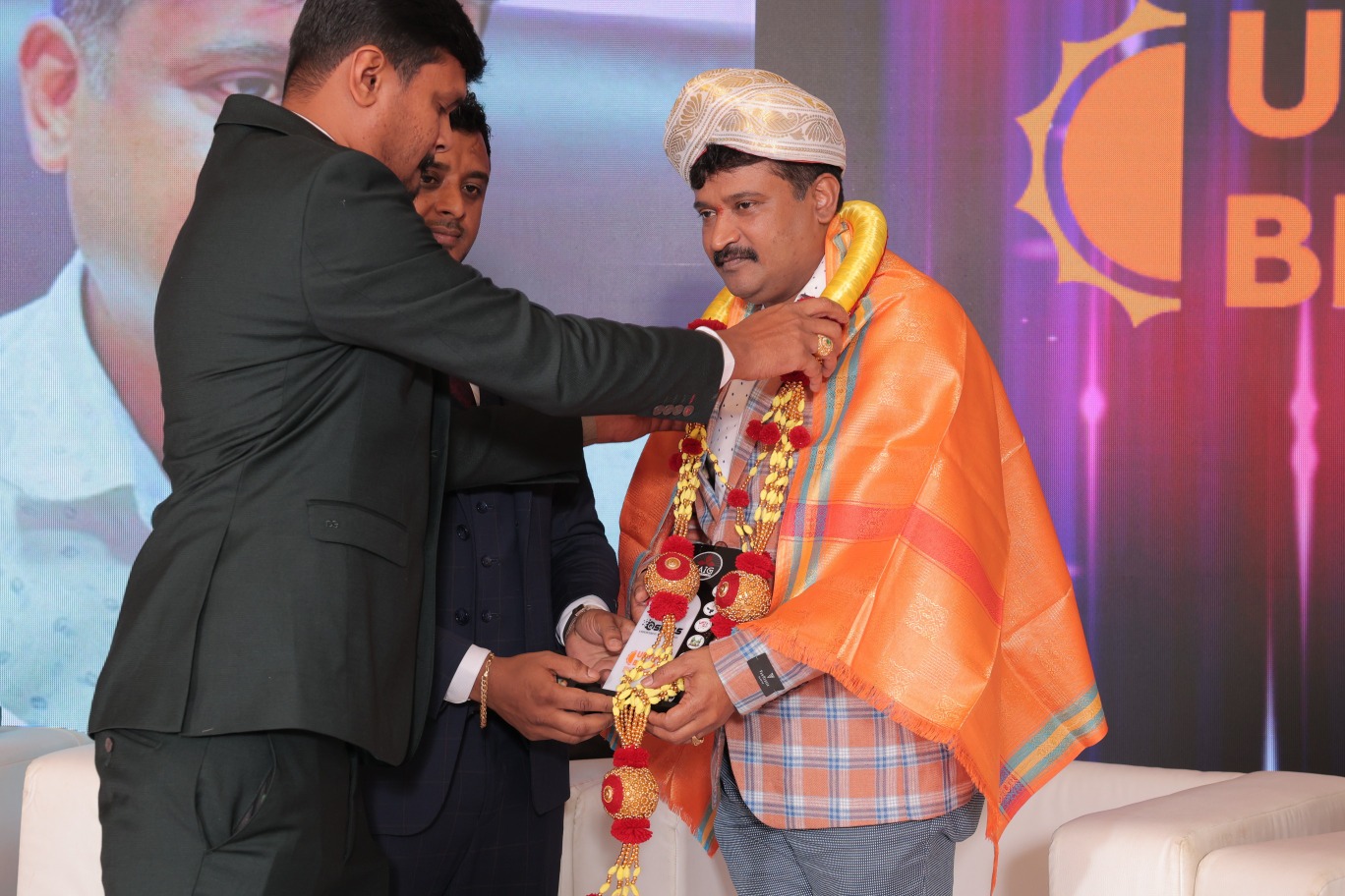 Guest is being honored by MDs