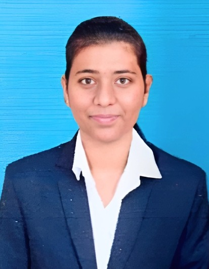 Komal Bhosale — FundsWeb